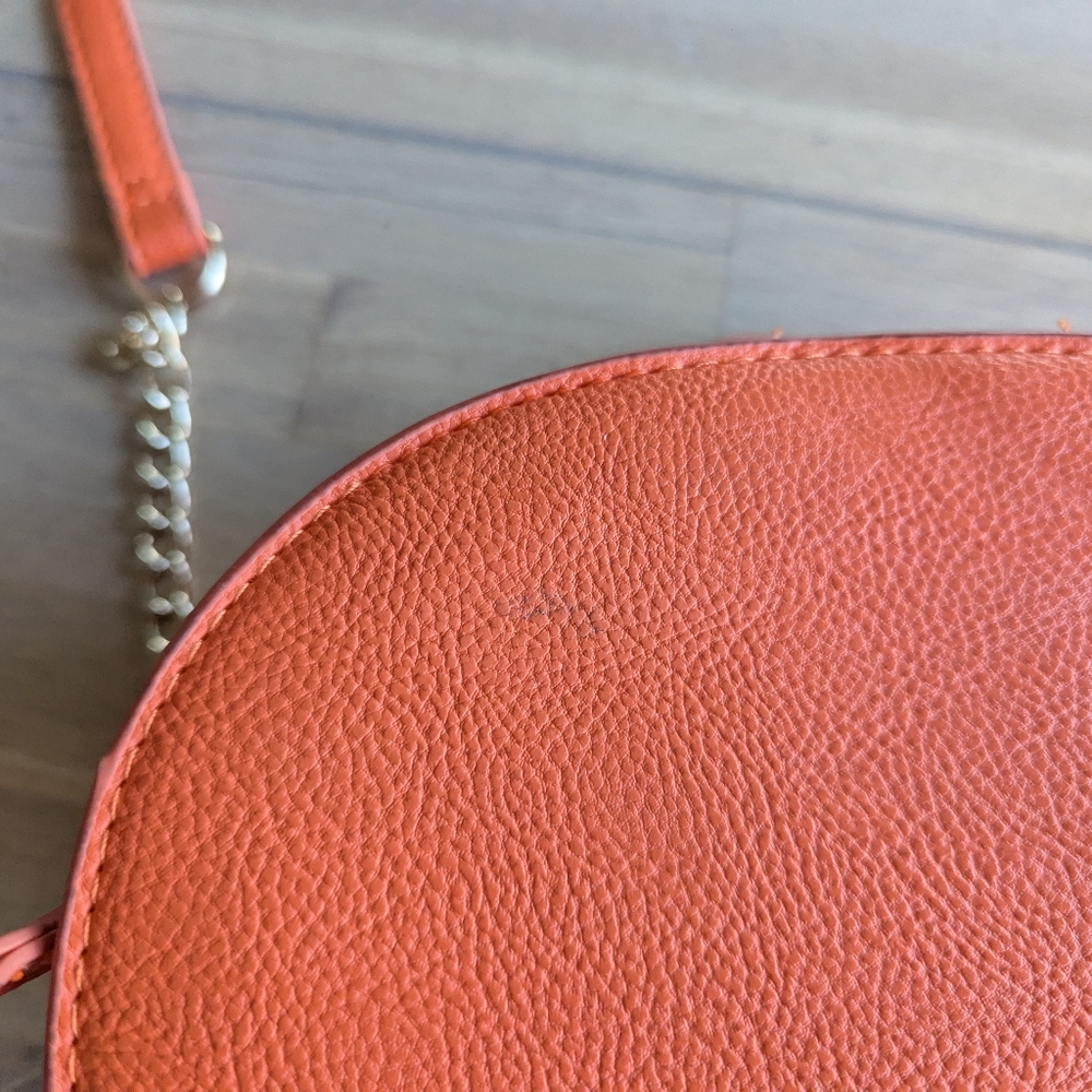 Betsey Johnson Pumpkin Purse‎ - Picture 9 of 10